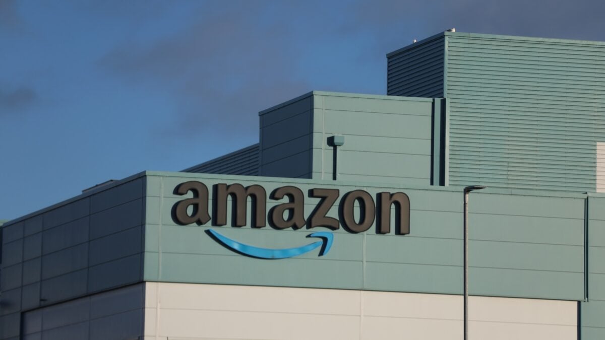 Amazon and Walmart May Issue Their Own Company-Crypto